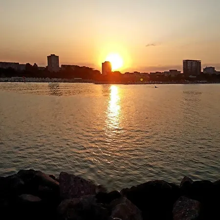 Teo Studio Mamaia Nord Apartament